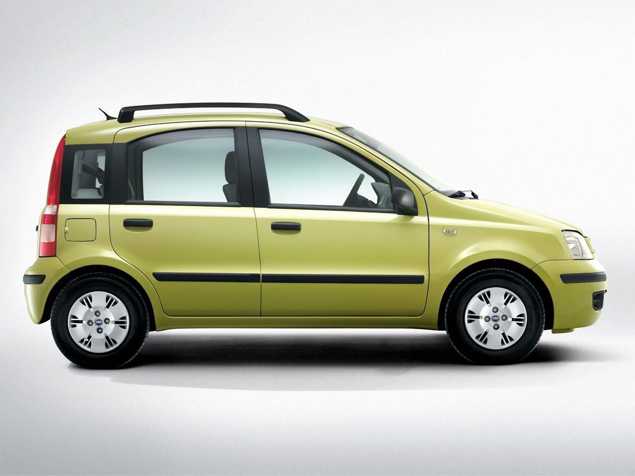 Fiat Panda 2003 04.jpg